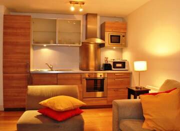 Апартаменты с балконом в Отеле My Place Dublin Hotel